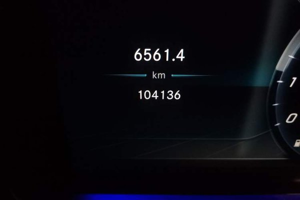 Mercedes-Benz E-Class 2019, 104100 км, за 27180 USD - фото 12