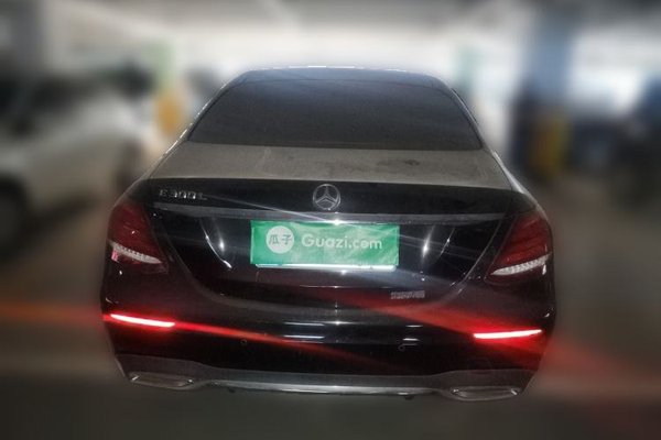 Mercedes-Benz E-Class 2019, 104100 км, за 27180 USD