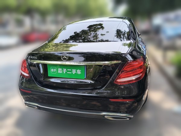 Mercedes-Benz E-Class 2019, 119300 км, за 28345 USD