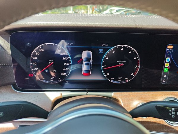Mercedes-Benz E-Class 2019, 134100 км, за 28345 USD - фото 10