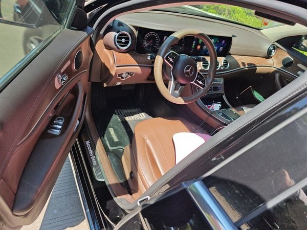 Mercedes-Benz E-Class 2019, 134100 км, за 28345 USD - фото 19