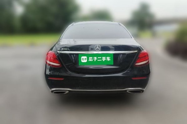 Mercedes-Benz E-Class 2019, 135100 км, за 26876 USD