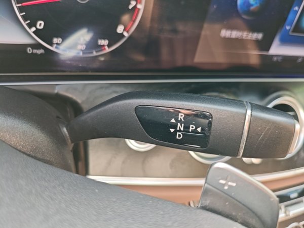 Mercedes-Benz E-Class 2019, 164800 км, за 25007 USD - фото 17