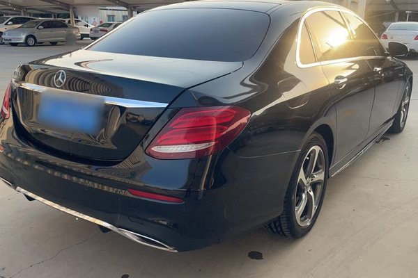 Mercedes-Benz E-Class 2019, 175200 км, за 24029 USD
