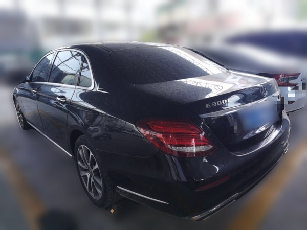 Mercedes-Benz E-Class 2019, 87700 км, за 25940 USD