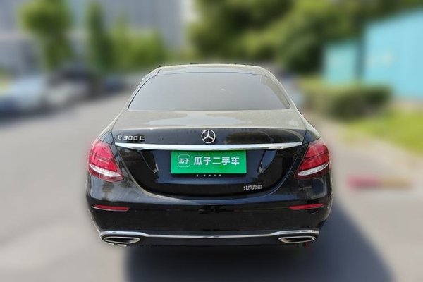 Mercedes-Benz E-Class 2019, 93800 км, за 30557 USD