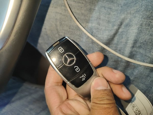 Mercedes-Benz E-Class 2019, 95500 км, за 28832 USD - фото 12