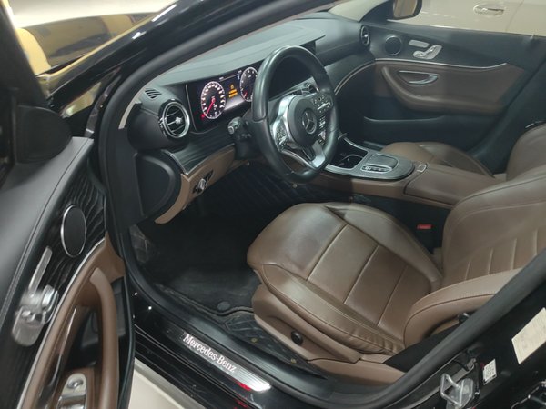 Mercedes-Benz E-Class 2019, 95500 км, за 28832 USD - фото 19