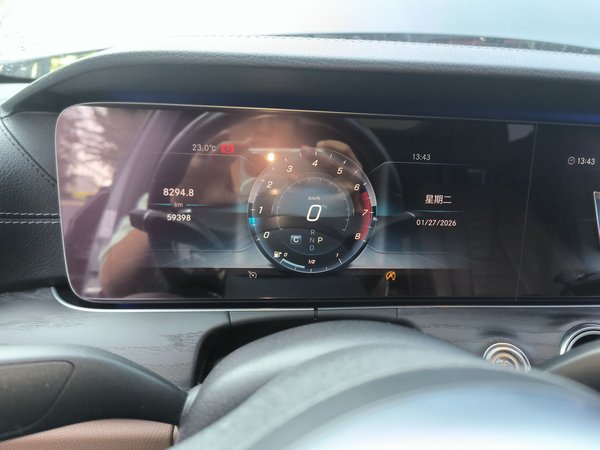 Mercedes-Benz E-Class 2019, 59300 км, за 29542 USD - фото 12