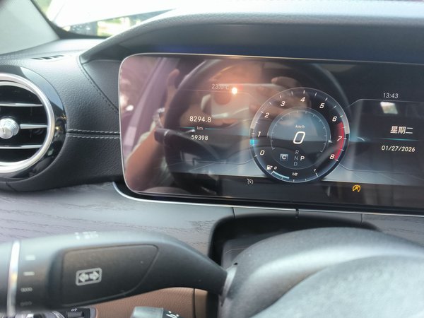 Mercedes-Benz E-Class 2019, 59300 км, за 29542 USD - фото 13