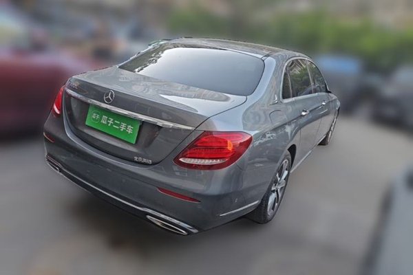 Mercedes-Benz E-Class 2019, 88400 км, за 26506 USD