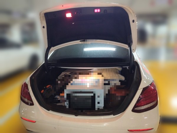 Mercedes-Benz E-Class 2019, 50199 км, за 31709 USD - фото 20