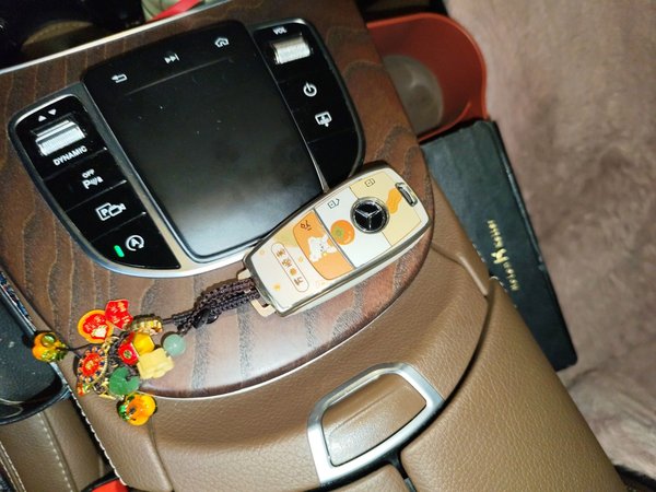 Mercedes-Benz E-Class 2019, 50199 км, за 31709 USD - фото 17