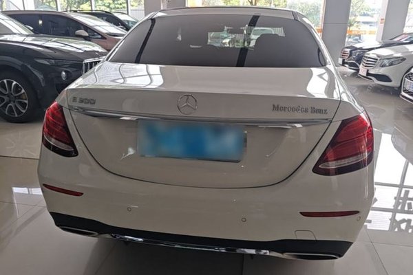 Mercedes-Benz E-Class 2019, 78800 км, за 30000 USD