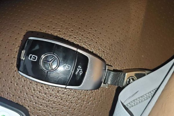 Mercedes-Benz E-Class 2019, 78800 км, за 30000 USD - фото 23