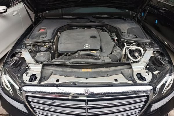 Mercedes-Benz E-Class 2020, 110800 км, за 34294 USD - фото 24