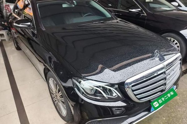 Mercedes-Benz E-Class 2020, 110800 км, за 34294 USD