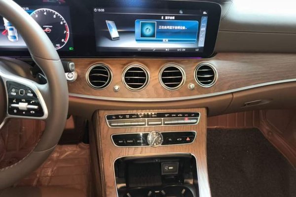 Mercedes-Benz E-Class 2020, 127400 км, за 33363 USD - фото 15