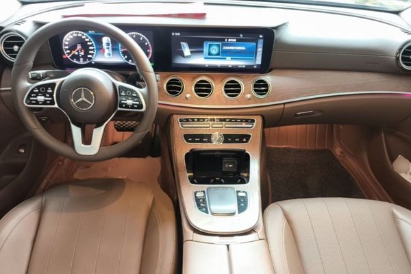 Mercedes-Benz E-Class 2020, 127400 км, за 33363 USD - фото 12