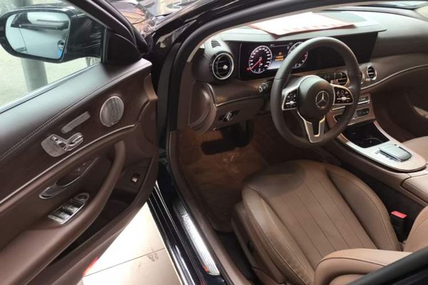 Mercedes-Benz E-Class 2020, 127400 км, за 33363 USD - фото 18