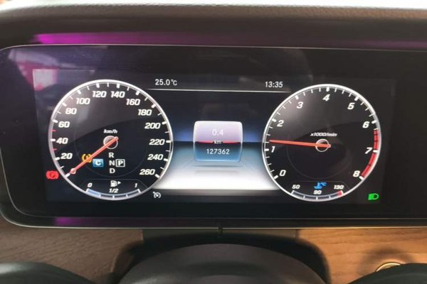 Mercedes-Benz E-Class 2020, 127400 км, за 33363 USD - фото 14