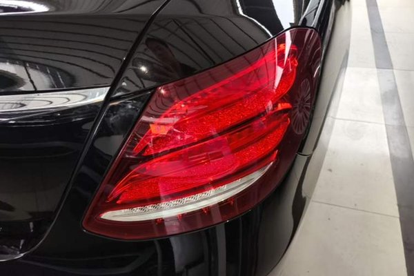 Mercedes-Benz E-Class 2020, 127400 км, за 33363 USD - фото 9