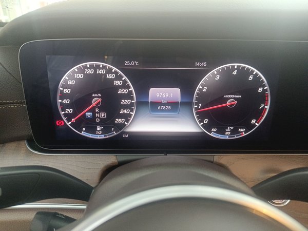 Mercedes-Benz E-Class 2020, 67800 км, за 38360 USD - фото 17