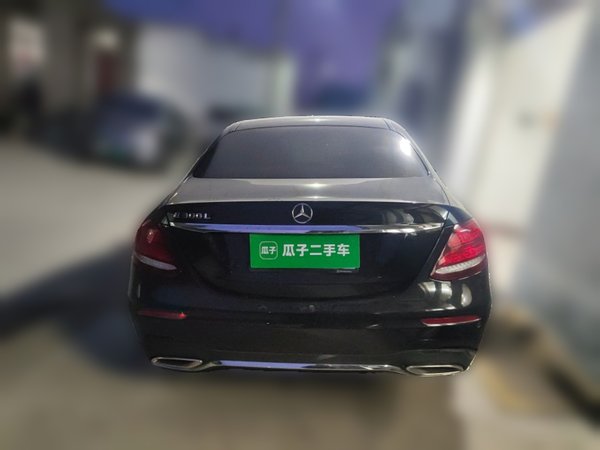 Mercedes-Benz E-Class 2020, 84200 км, за 35303 USD