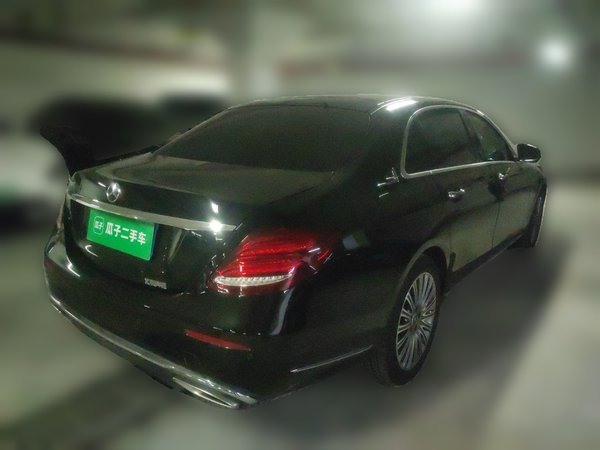 Mercedes-Benz E-Class 2020, 92600 км, за 31806 USD