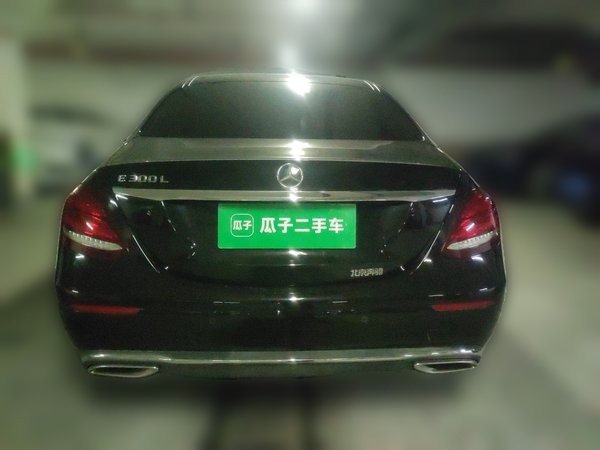 Mercedes-Benz E-Class 2020, 92600 км, за 31806 USD