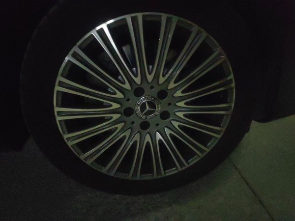 Mercedes-Benz E-Class 2020, 92600 км, за 31806 USD