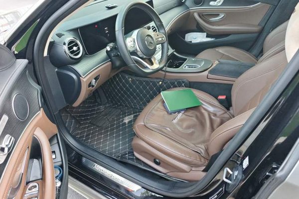 Mercedes-Benz E-Class 2020, 104000 км, за 26713 USD - фото 16