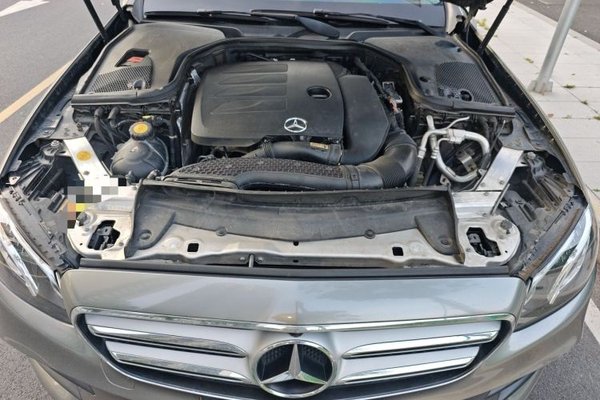 Mercedes-Benz E-Class 2020, 104000 км, за 26713 USD - фото 21