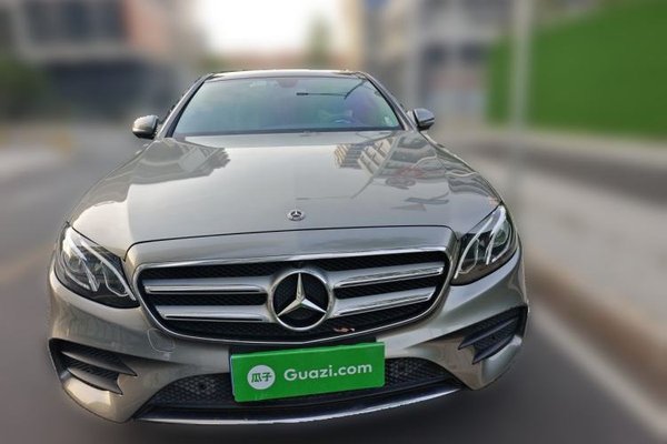 Mercedes-Benz E-Class 2020, 104000 км, за 26713 USD