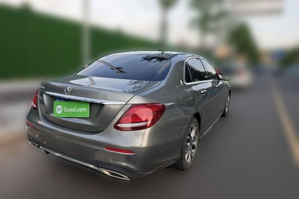 Mercedes-Benz E-Class 2020, 104000 км, за 26713 USD - фото 6