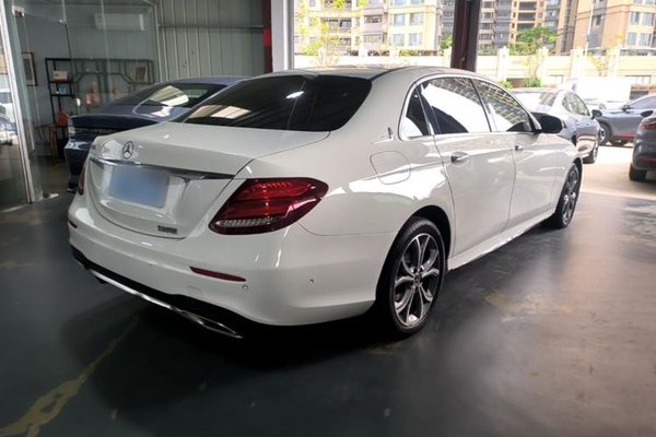Mercedes-Benz E-Class 2020, 61100 км, за 31164 USD - фото 6