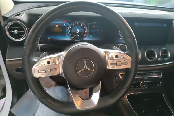 Mercedes-Benz E-Class 2020, 61100 км, за 31164 USD - фото 14