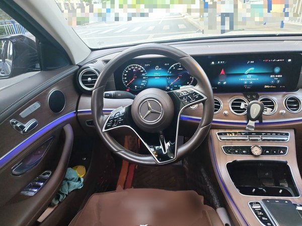 Mercedes-Benz E-Class 2021, 50900 км, за 33134 USD - фото 11