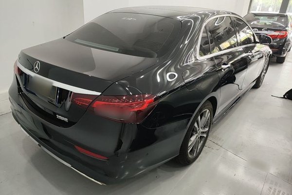Mercedes-Benz E-Class 2021, 65300 км, за 34178 USD - фото 6