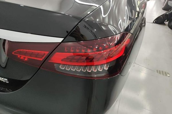 Mercedes-Benz E-Class 2021, 65300 км, за 34178 USD - фото 7