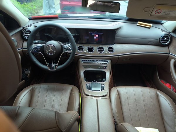 Mercedes-Benz E-Class 2021, 106700 км, за 35690 USD - фото 18
