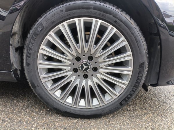 Mercedes-Benz E-Class 2021, 106700 км, за 35690 USD - фото 8