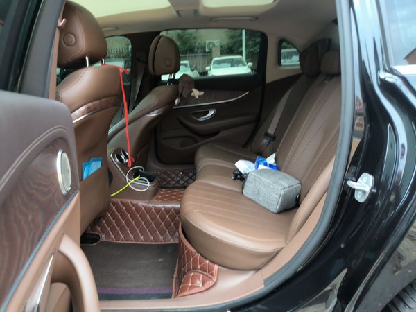 Mercedes-Benz E-Class 2021, 106700 км, за 35690 USD - фото 20
