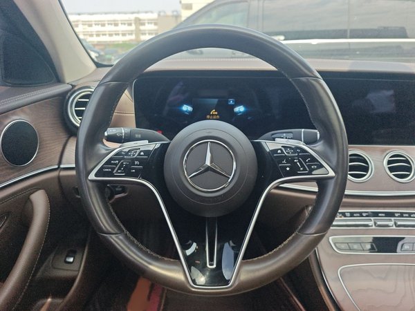 Mercedes-Benz E-Class 2021, 140900 км, за 34466 USD - фото 7