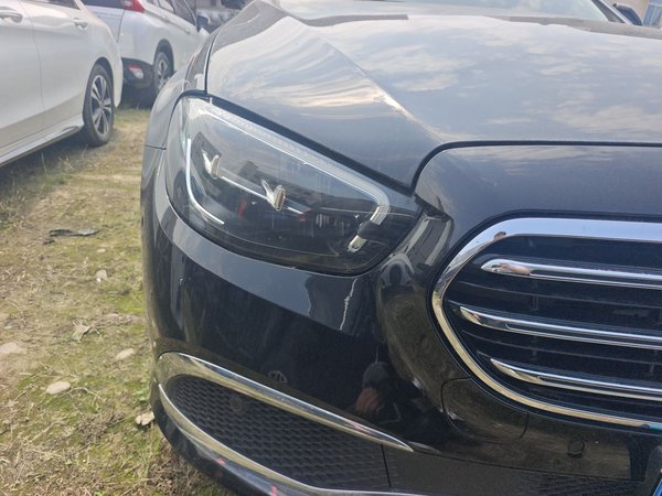 Mercedes-Benz E-Class 2021, 140900 км, за 34466 USD