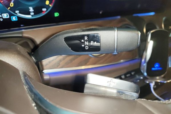 Mercedes-Benz E-Class 2021, 44100 км, за 46087 USD - фото 13