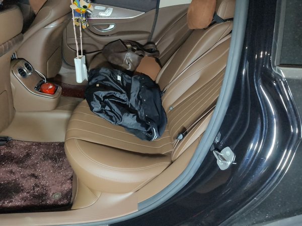 Mercedes-Benz E-Class 2021, 54500 км, за 46423 USD - фото 14