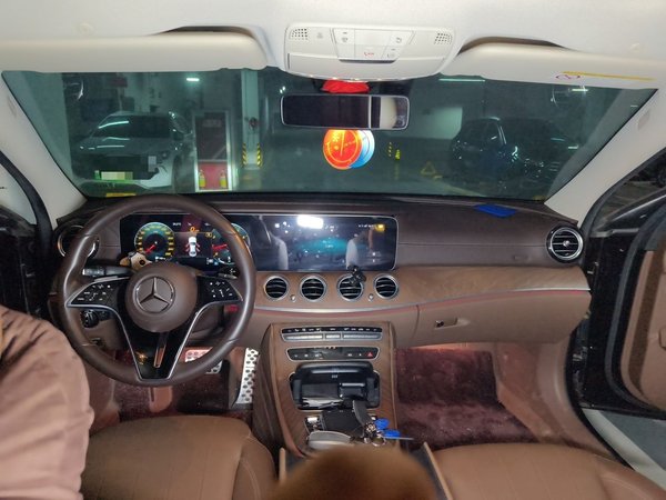 Mercedes-Benz E-Class 2021, 54500 км, за 46423 USD - фото 6