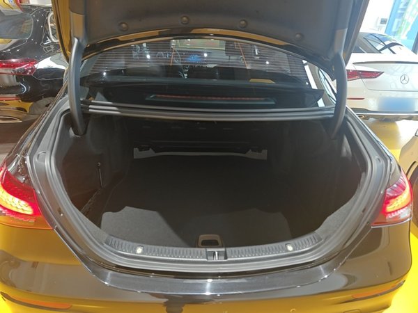 Mercedes-Benz E-Class 2021, 56400 км, за 40899 USD - фото 22