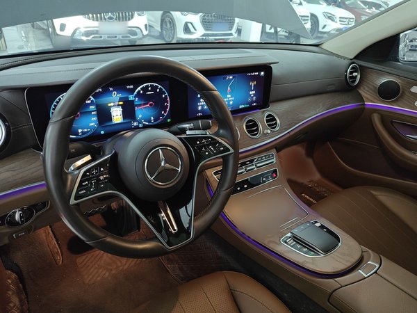 Mercedes-Benz E-Class 2021, 64700 км, за 39631 USD - фото 11